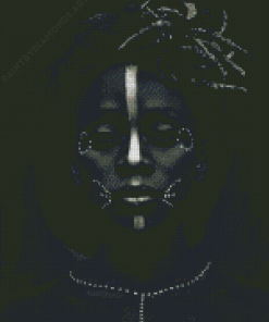 Tribal Silver And Black Woman Diamond Painting