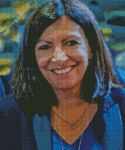 Anne Hidalgo Smiling Diamond Painting