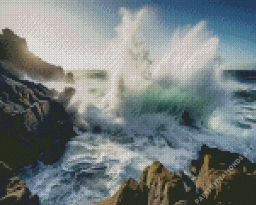 Waves Crashing On Rocks Diamond Painting