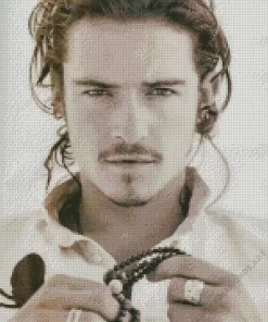 Black And White Orlando Bloom Actor Diamond Painting