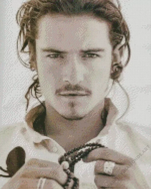 Black And White Orlando Bloom Actor Diamond Painting