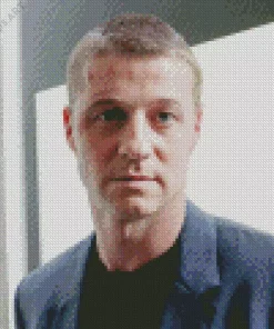 Ben Mckenzie Diamond Painting