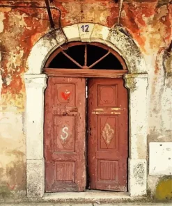Old Brown Door Diamond Painting