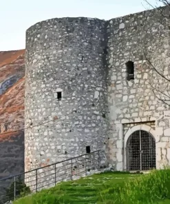 Kastel Drivenik Diamond Painting