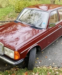 Classic Burgundy Mercedes Diamond Painting